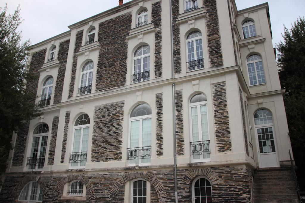 Le Beclard Hotel Angers Exterior foto