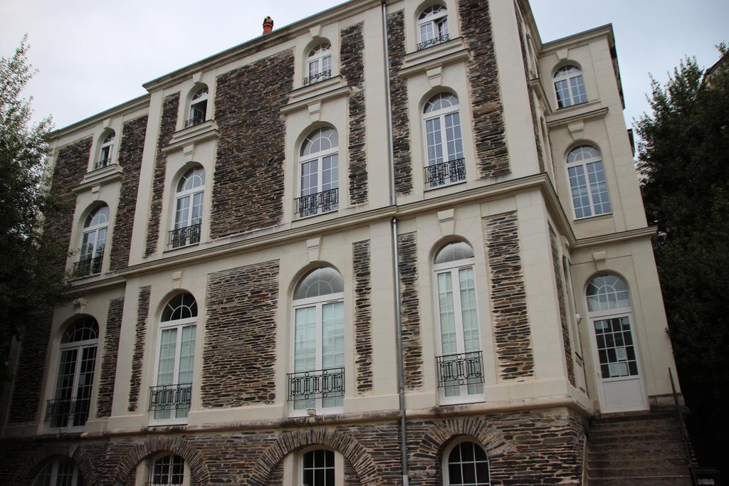 Le Beclard Hotel Angers Exterior foto